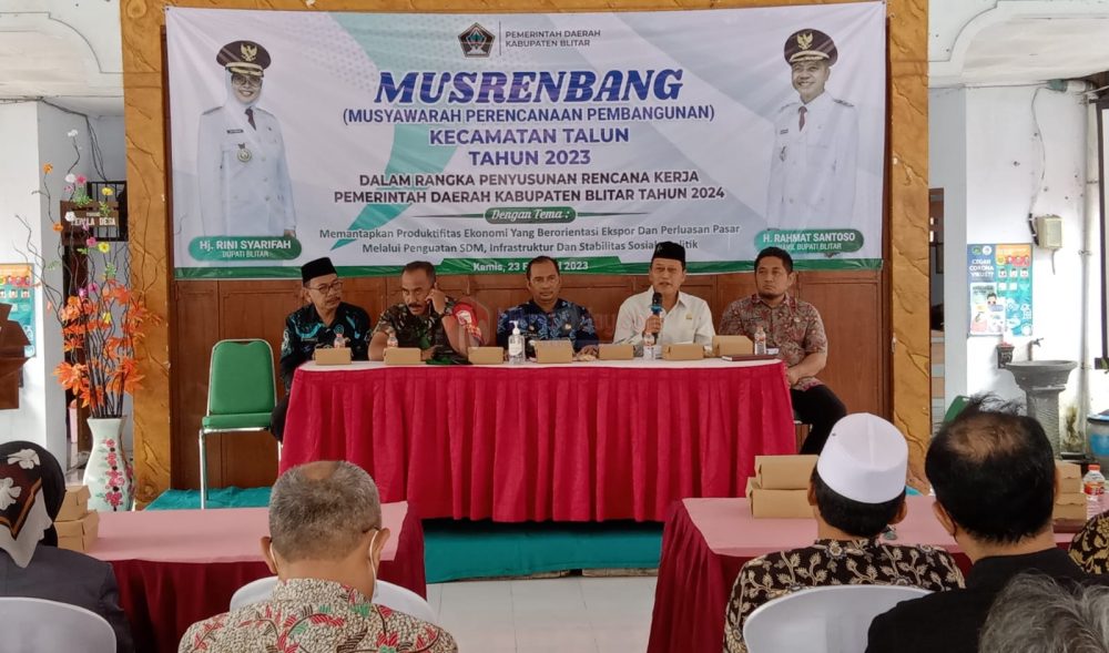 Hadir Di Musrenbang Kecamatan Talun Isnadi Ini Pendidikan Politik