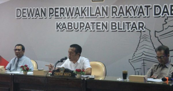 Komisi I DPRD Kabupaten Blitar Hearing Terkait Redis Tanah Perkebunan ...