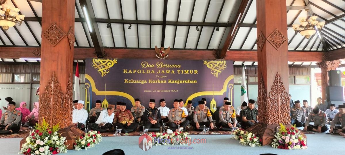 Kapolda Jatim Gelar Doa Bersama Dengan Keluarga Korban Tragedi ...